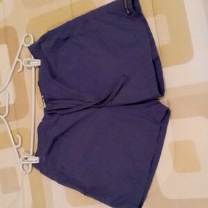 Columbia Women's Purple Shorts  💜